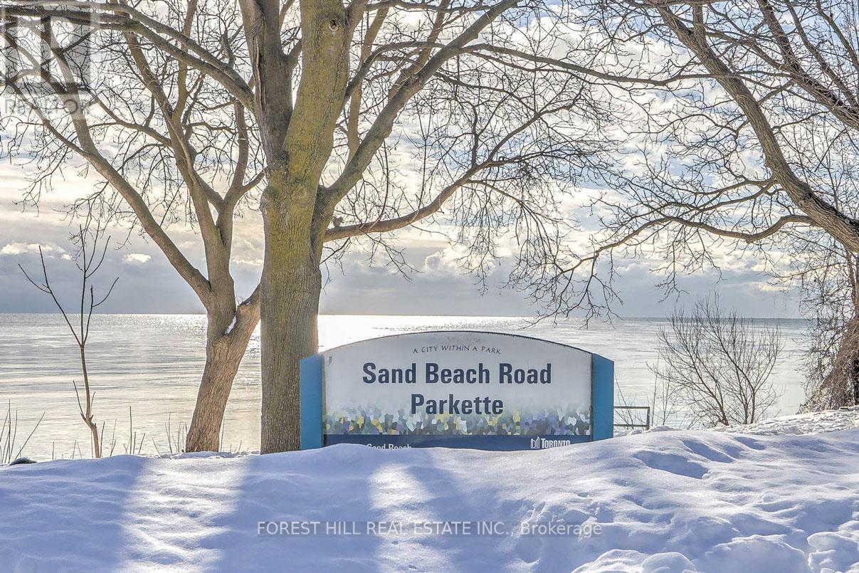 2703 Lake Shore Boulevard W, Toronto, Ontario  M8V 1G6 - Photo 15 - W12741992