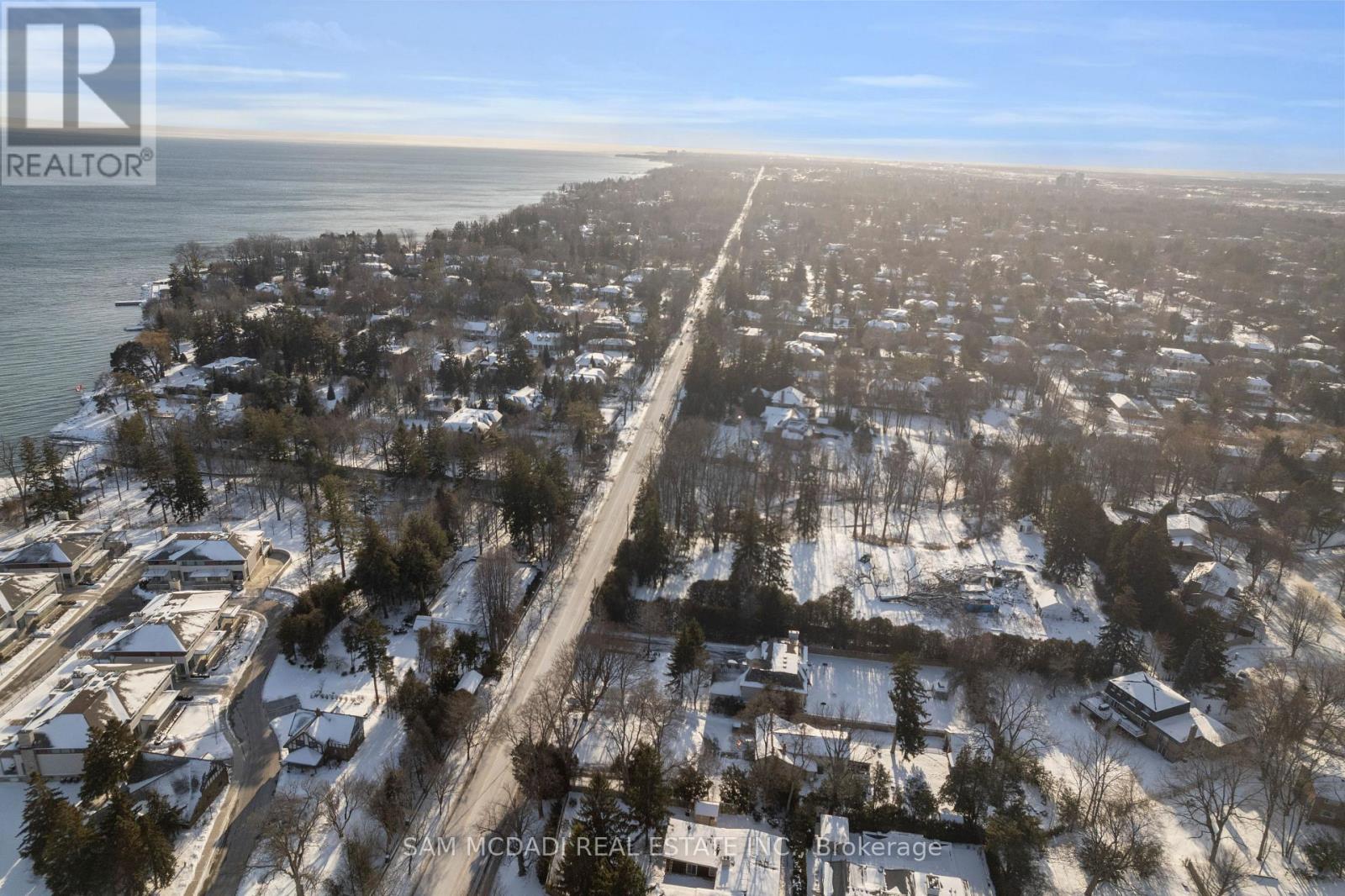 1475 Lakeshore Road E, Oakville, Ontario  L6J 1L9 - Photo 18 - W12742022