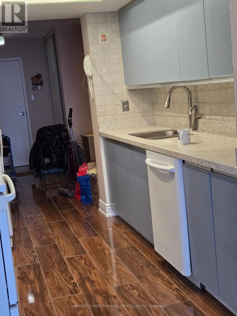 607 - 3 Rowntree Road E, Toronto, Ontario  M9V 5G8 - Photo 20 - W12742056