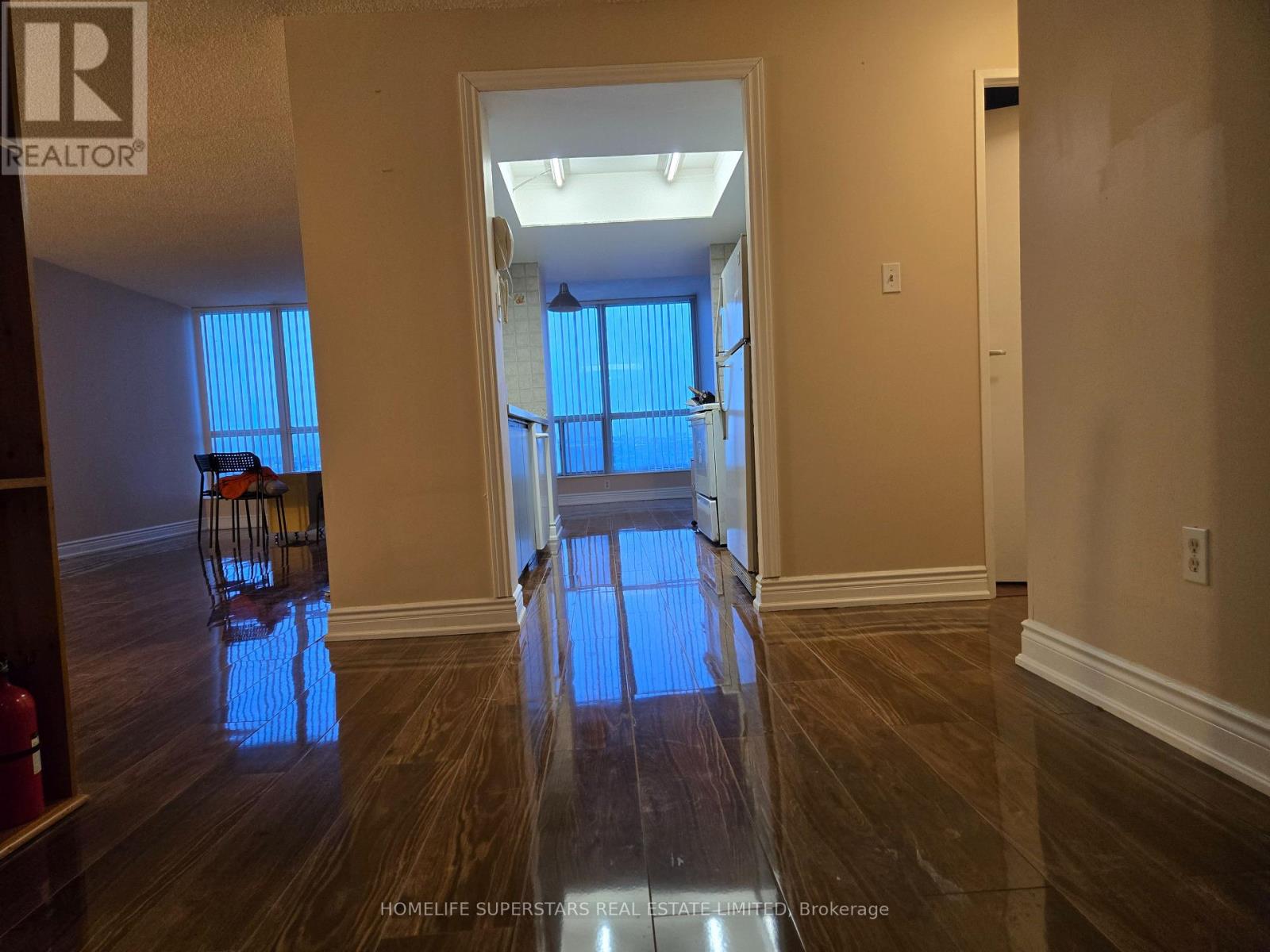 607 - 3 Rowntree Road E, Toronto, Ontario  M9V 5G8 - Photo 7 - W12742056