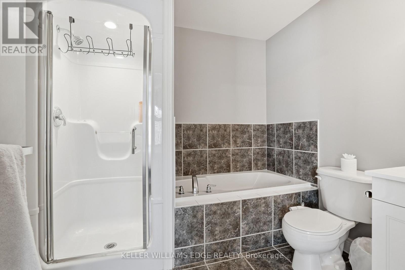 3 - 540 Guelph Line, Burlington, Ontario  L7R 3M4 - Photo 34 - W12742058