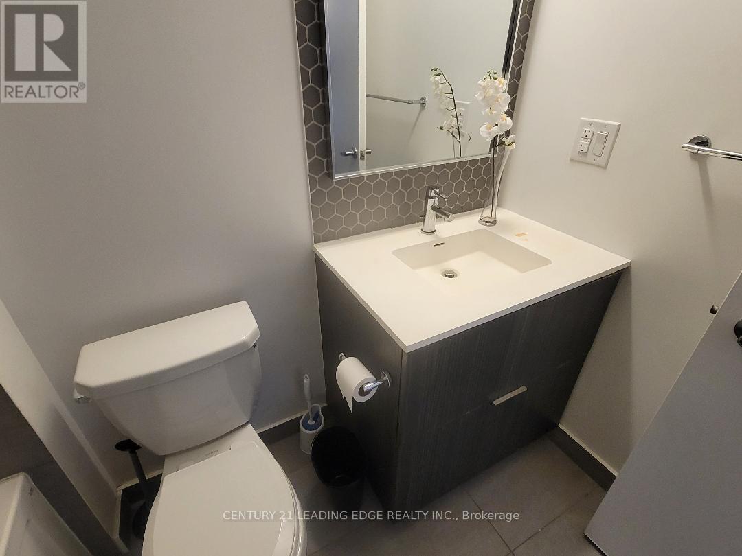 2520 Eglinton Avenue W, Mississauga, Ontario  L5M 0Y4 - Photo 23 - W12742068