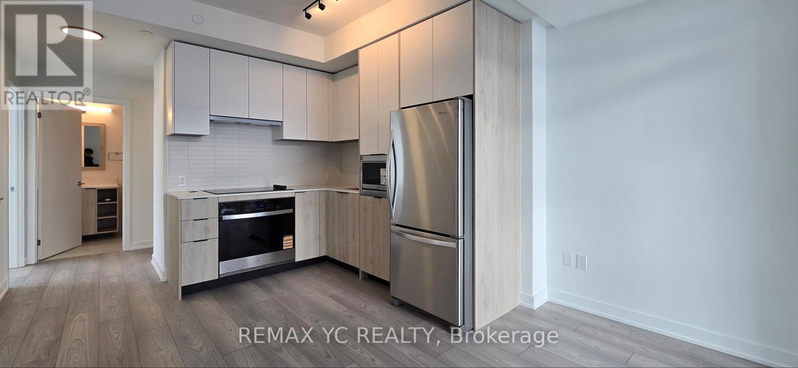 1508 - 1007 The Queensway, Toronto, Ontario  M8Z 0H4 - Photo 2 - W12742086