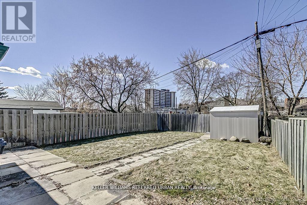 Main - 554 Caledonia Road, Toronto, Ontario  M6E 4V4 - Photo 19 - W12742108