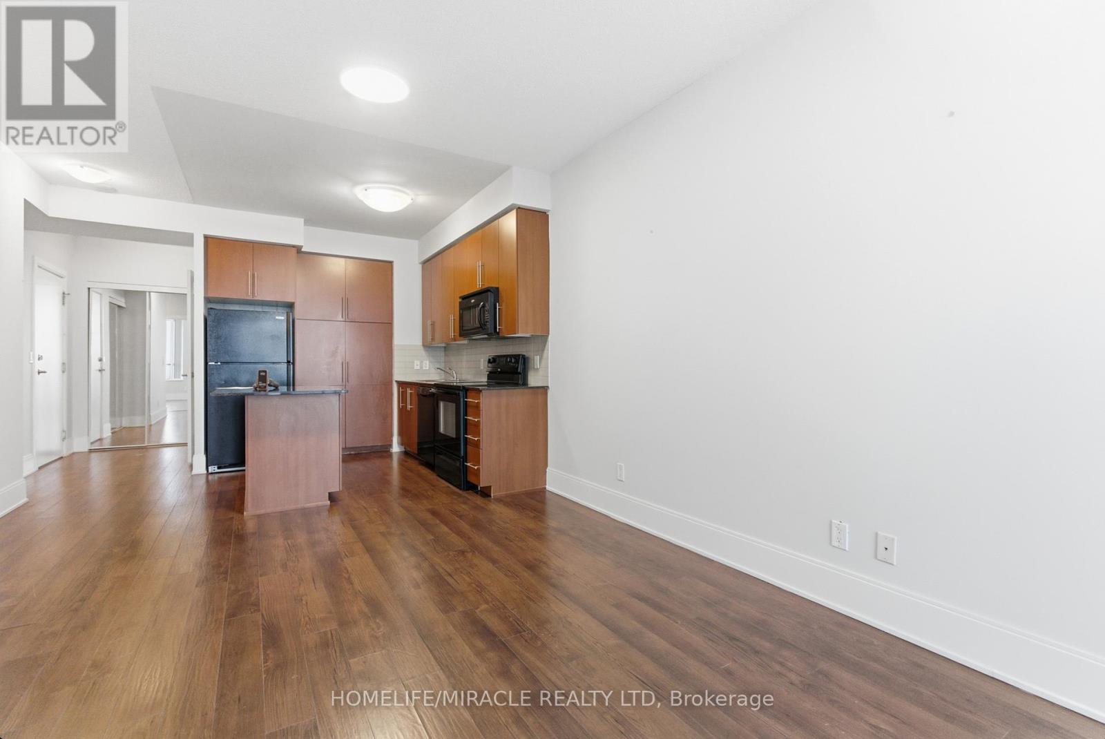 2901 - 330 Burnhamthorpe Road W, Mississauga, Ontario  L5B 3Y5 - Photo 6 - W12742118
