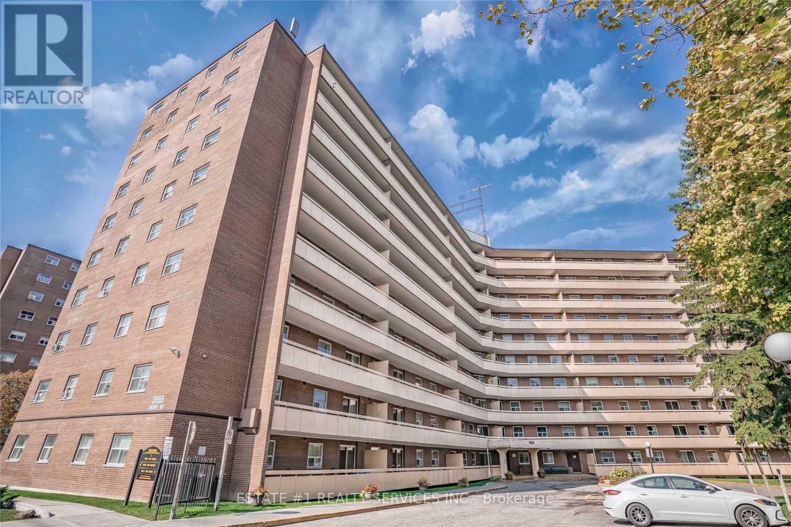 402 - 3555 Derry Road E, Mississauga, Ontario  L4T 1B2 - Photo 2 - W12742120