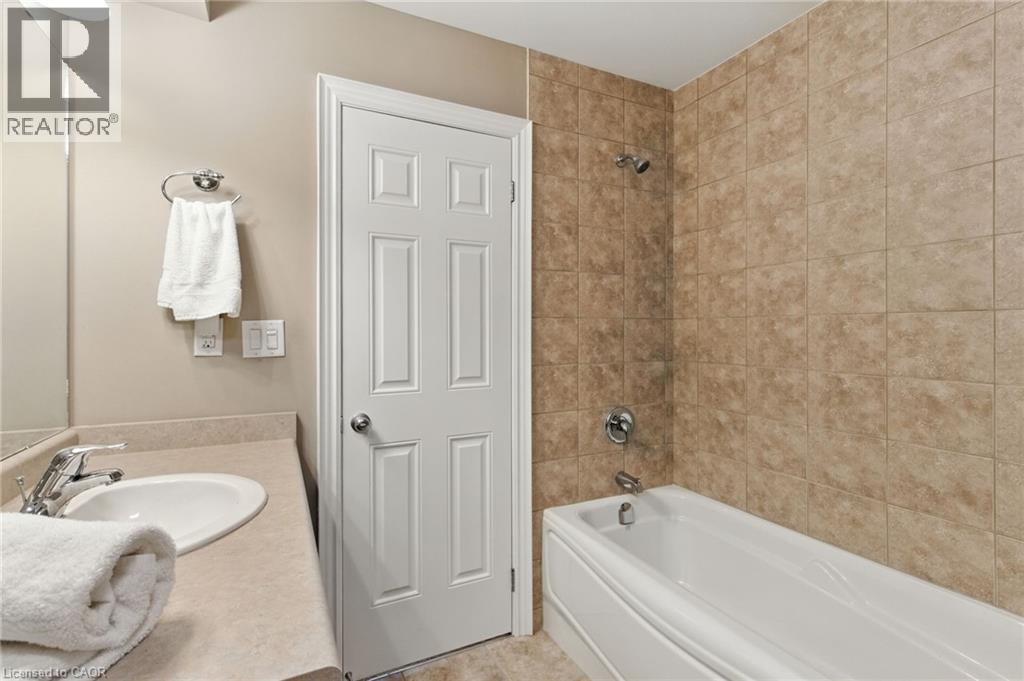 4 Burgundy Grove, Ancaster, Ontario  L9K 0E7 - Photo 20 - 40801852