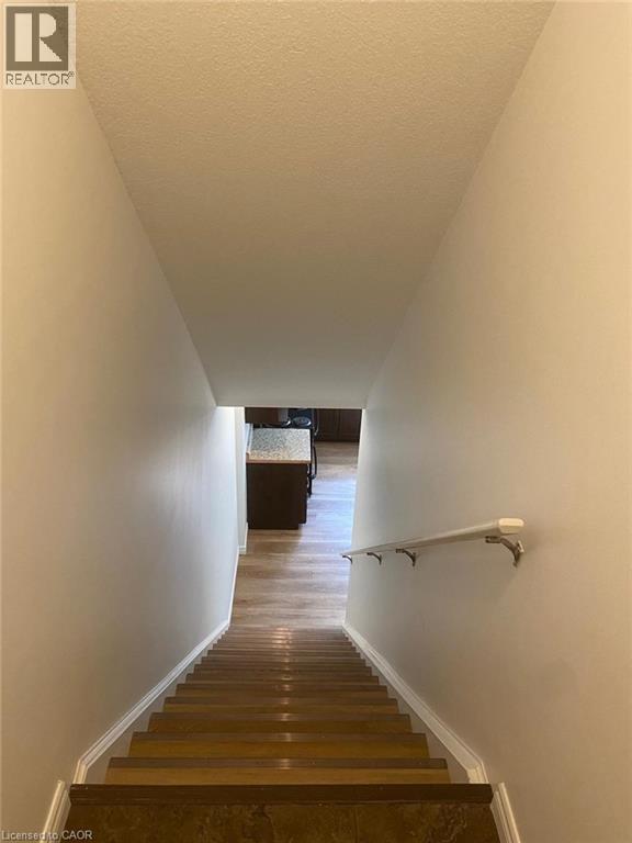 32 Elmsdale Drive Unit# 3b, Kitchener, Ontario  N2E 1H6 - Photo 9 - 40801768