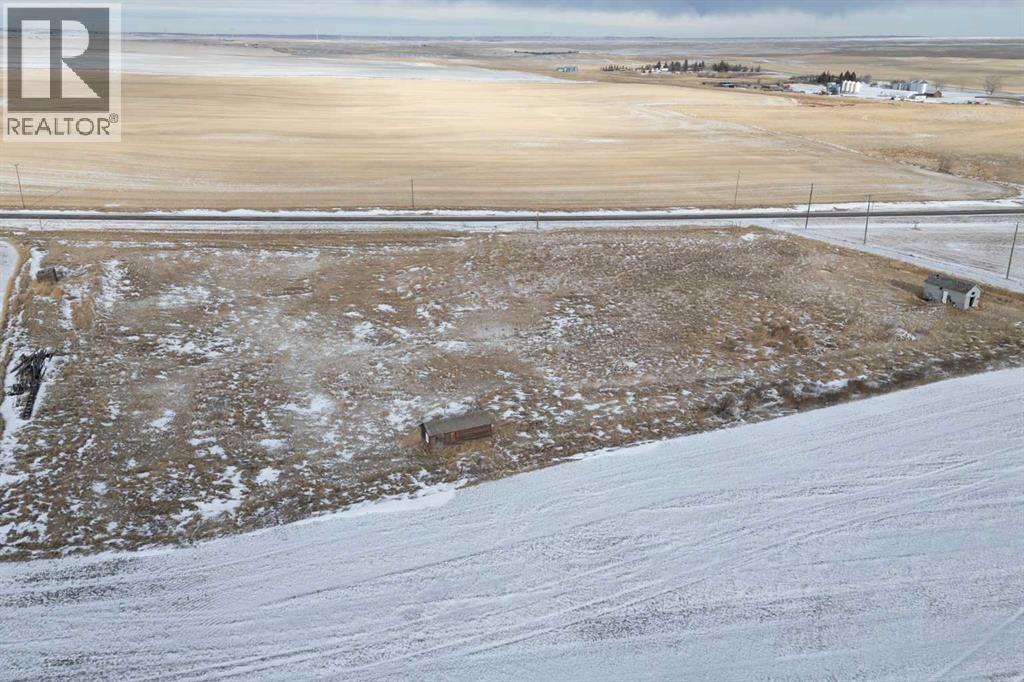 238 3 Avenue, Lomond, Alberta  T0L 1G0 - Photo 2 - A2271062