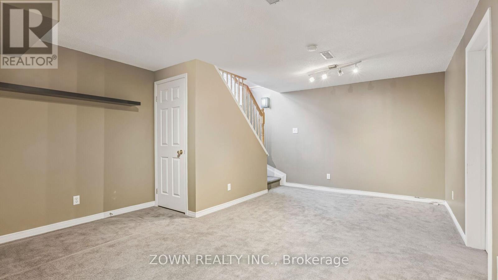 104 Banchory Crescent, Ottawa, Ontario  K2K 2V2 - Photo 19 - X12741904