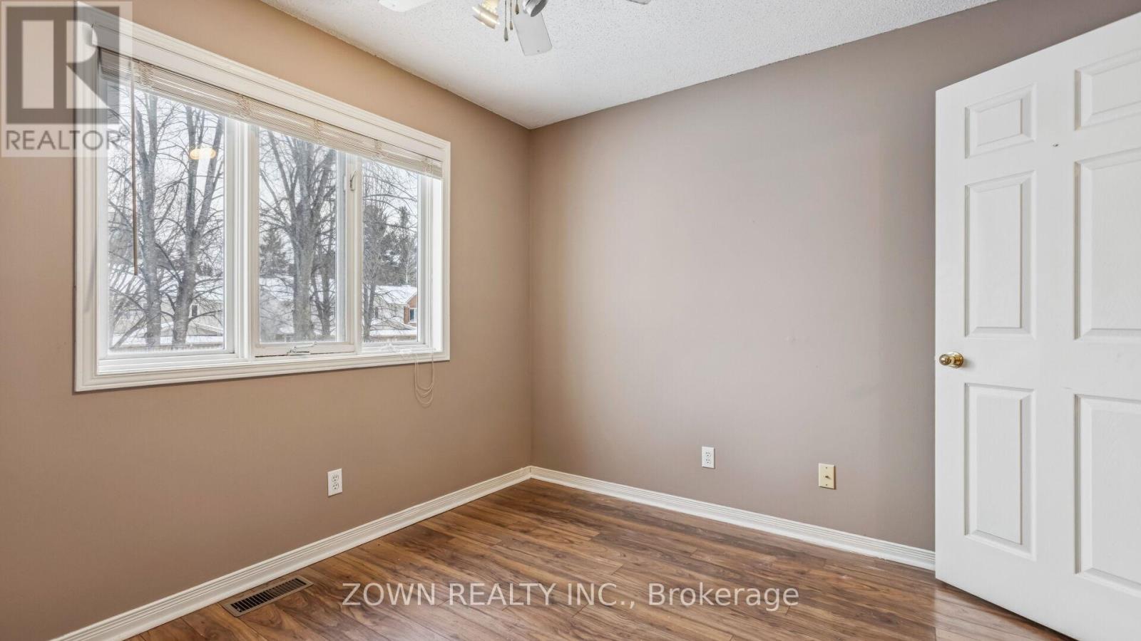 104 Banchory Crescent, Ottawa, Ontario  K2K 2V2 - Photo 28 - X12741904