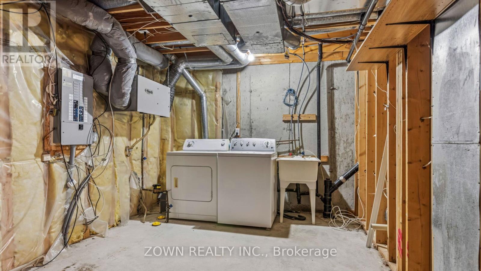 104 Banchory Crescent, Ottawa, Ontario  K2K 2V2 - Photo 39 - X12741904