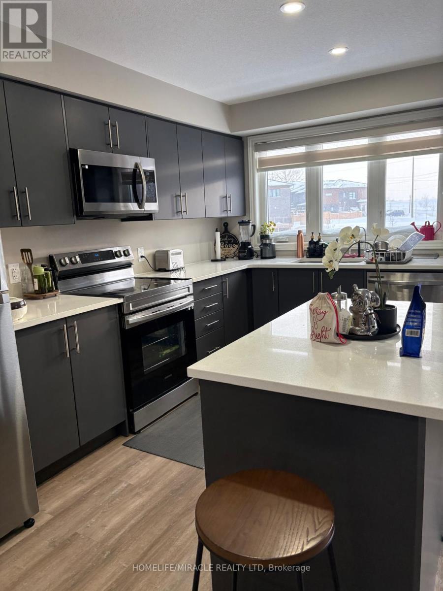 45 - 261 Chapel Hill Drive, Kitchener, Ontario  N2R 1N5 - Photo 18 - X12741958