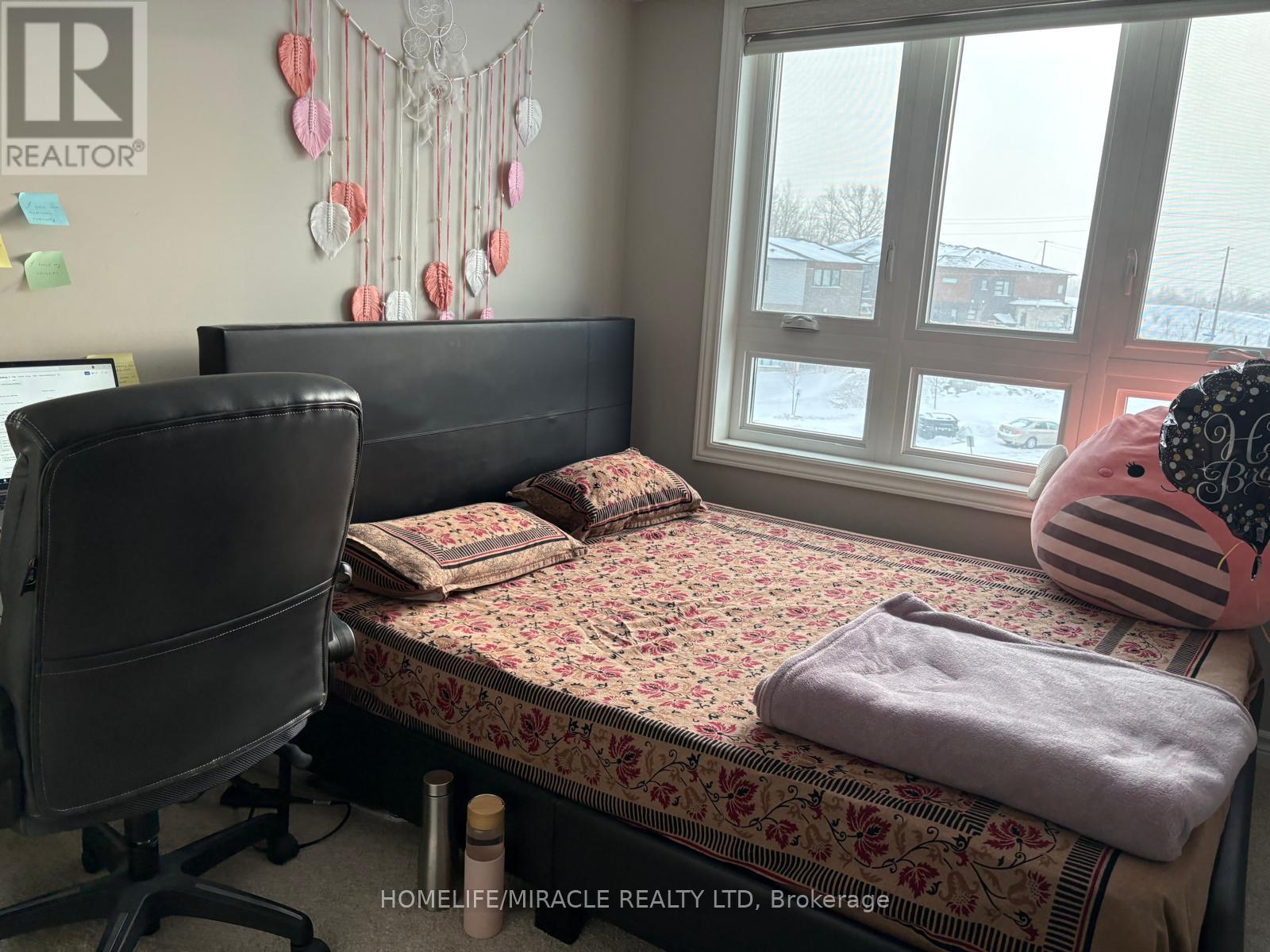 45 - 261 Chapel Hill Drive, Kitchener, Ontario  N2R 1N5 - Photo 25 - X12741958