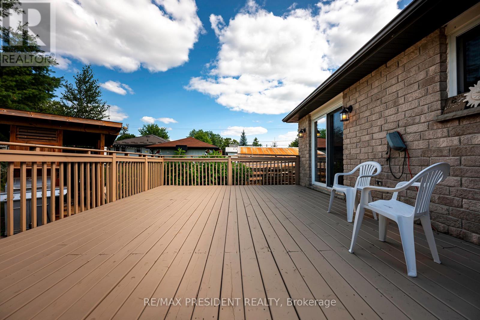 181 Edward Street, Wellington North, Ontario  N0G 1A0 - Photo 14 - X12742032