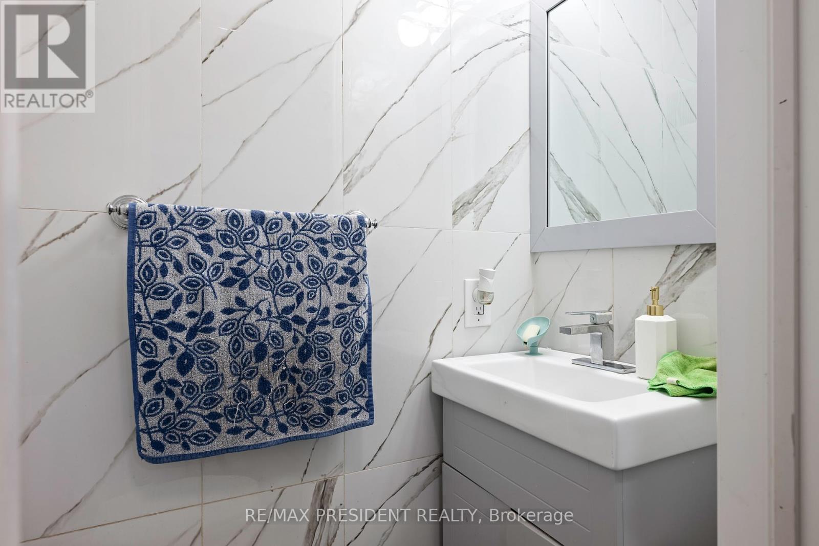 181 Edward Street, Wellington North, Ontario  N0G 1A0 - Photo 23 - X12742032