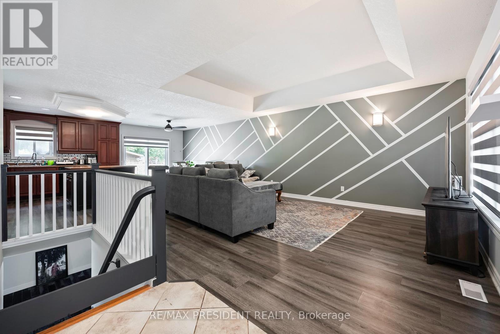 181 Edward Street, Wellington North, Ontario  N0G 1A0 - Photo 24 - X12742032