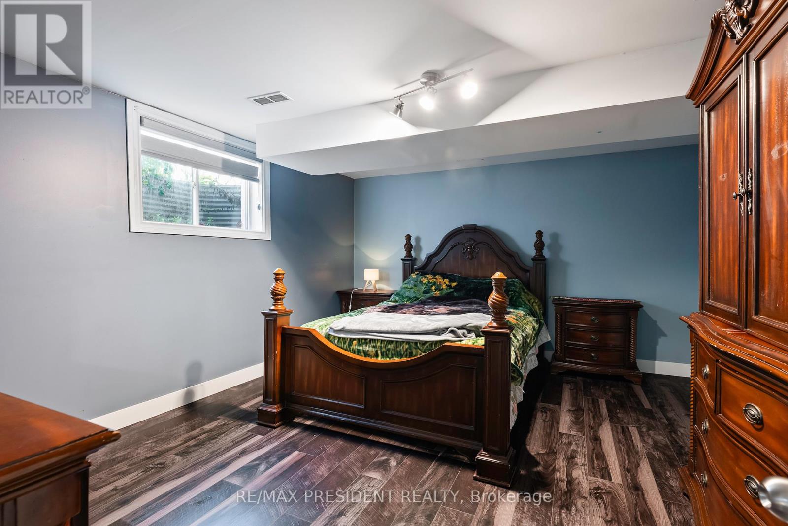 181 Edward Street, Wellington North, Ontario  N0G 1A0 - Photo 40 - X12742032