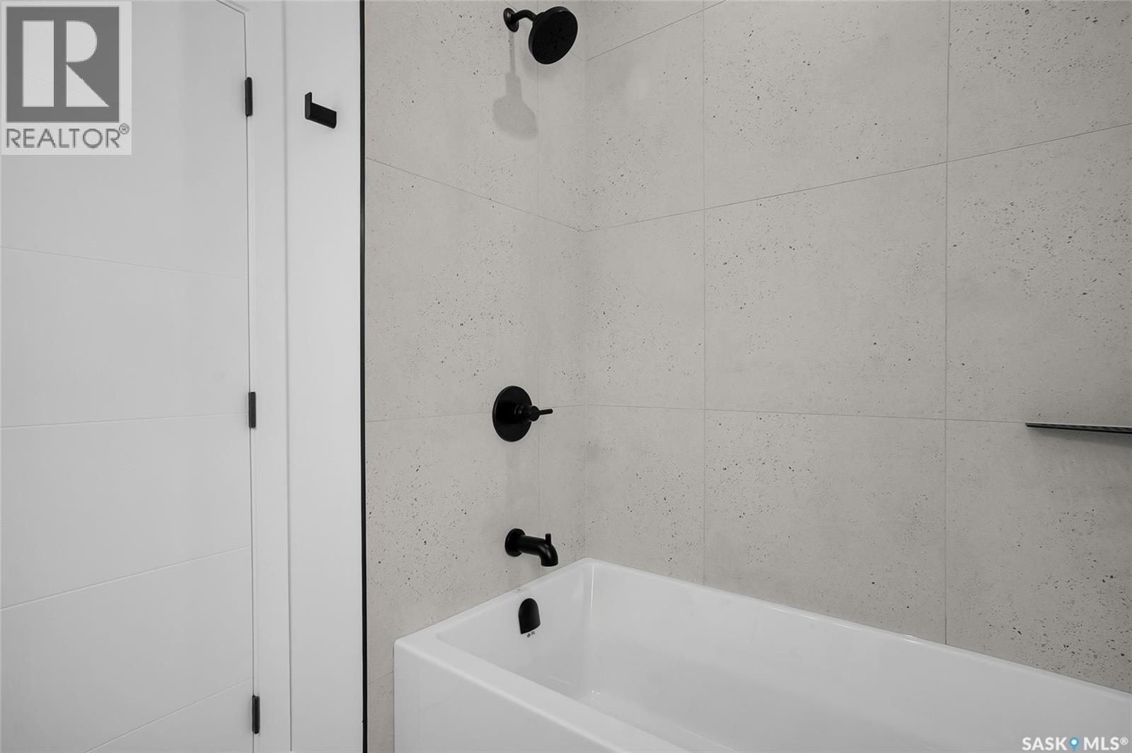 608 Ballesteros Crescent, Warman, Saskatchewan  S0K 4S4 - Photo 27 - SK027670