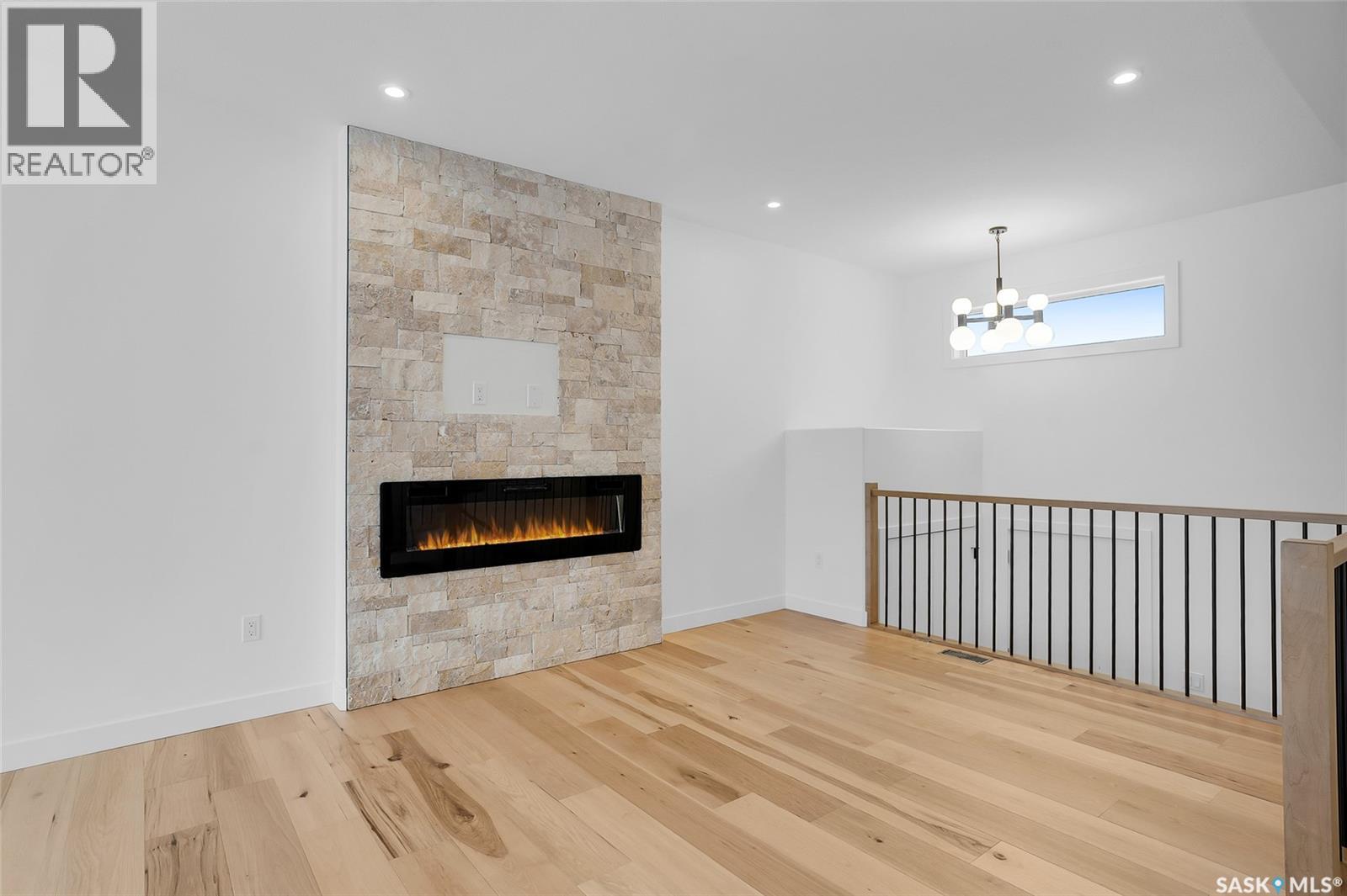 608 Ballesteros Crescent, Warman, Saskatchewan  S0K 4S4 - Photo 5 - SK027670