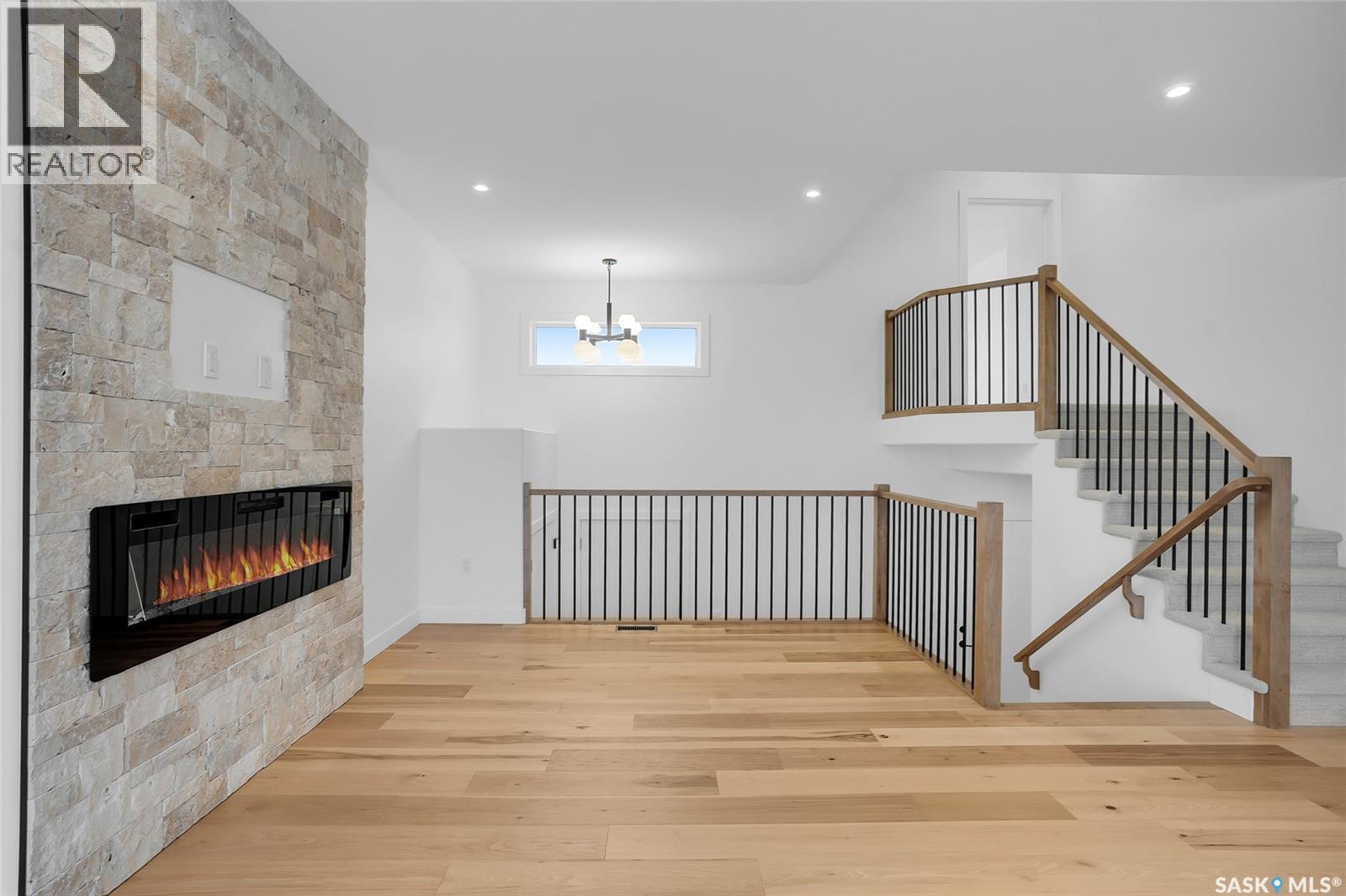 608 Ballesteros Crescent, Warman, Saskatchewan  S0K 4S4 - Photo 6 - SK027670