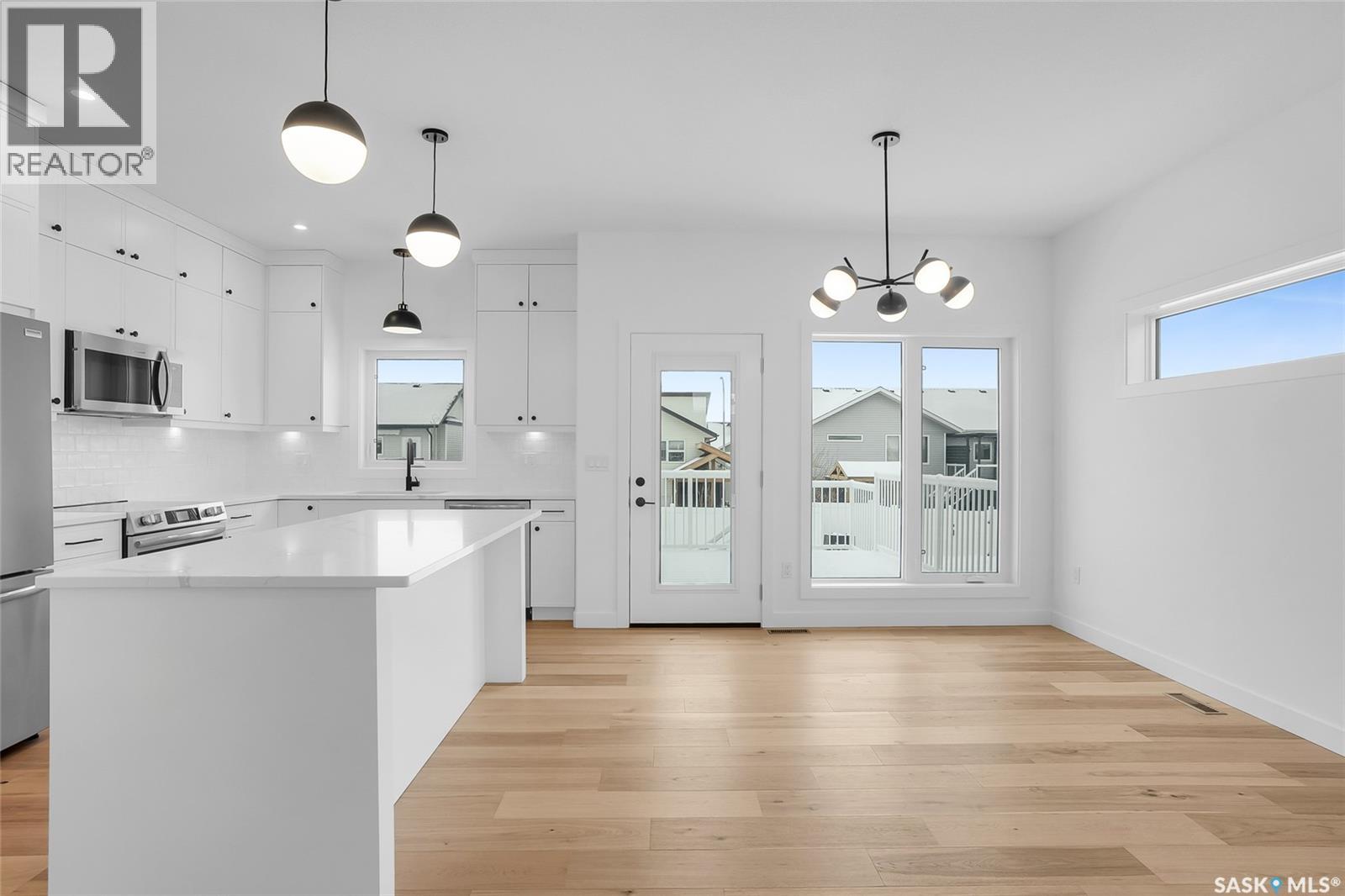 608 Ballesteros Crescent, Warman, Saskatchewan  S0K 4S4 - Photo 8 - SK027670