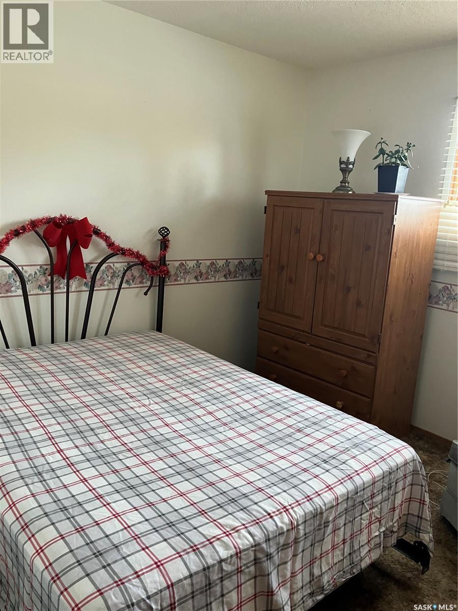 402 3rd Street Nw, Ituna, Saskatchewan  S0A 1N0 - Photo 9 - SK027669