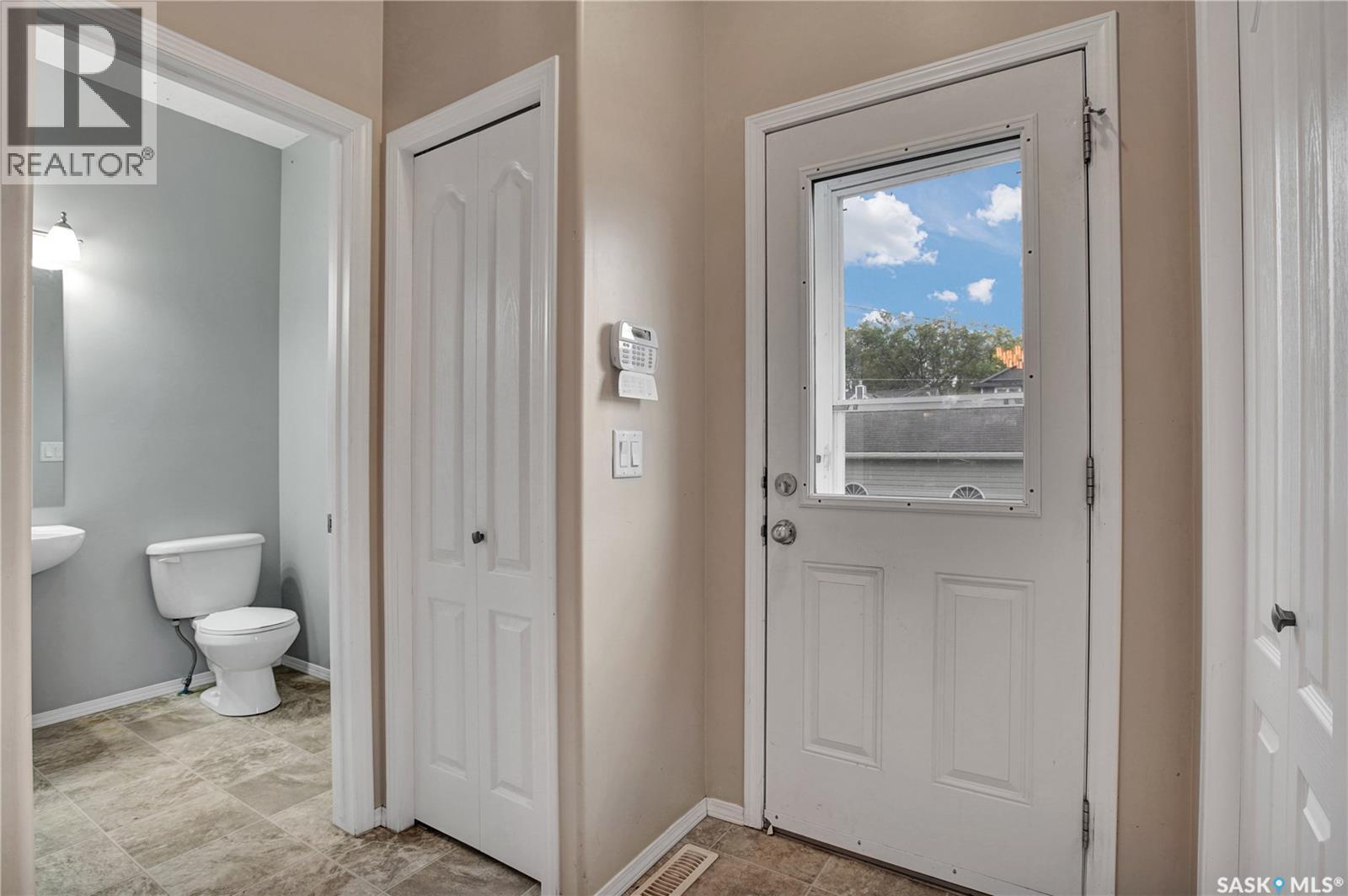 202 2nd Street E, Saskatoon, Saskatchewan  S7H 1N6 - Photo 12 - SK027667