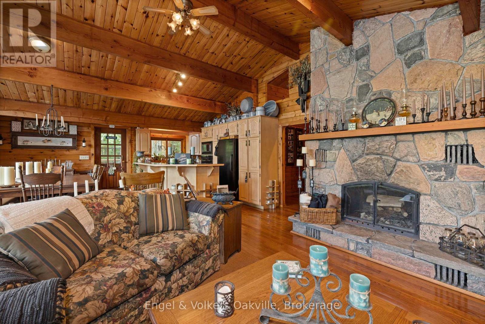 87 Dayeo Drive, Georgian Bay, Ontario  P0C 1H0 - Photo 10 - X12742162