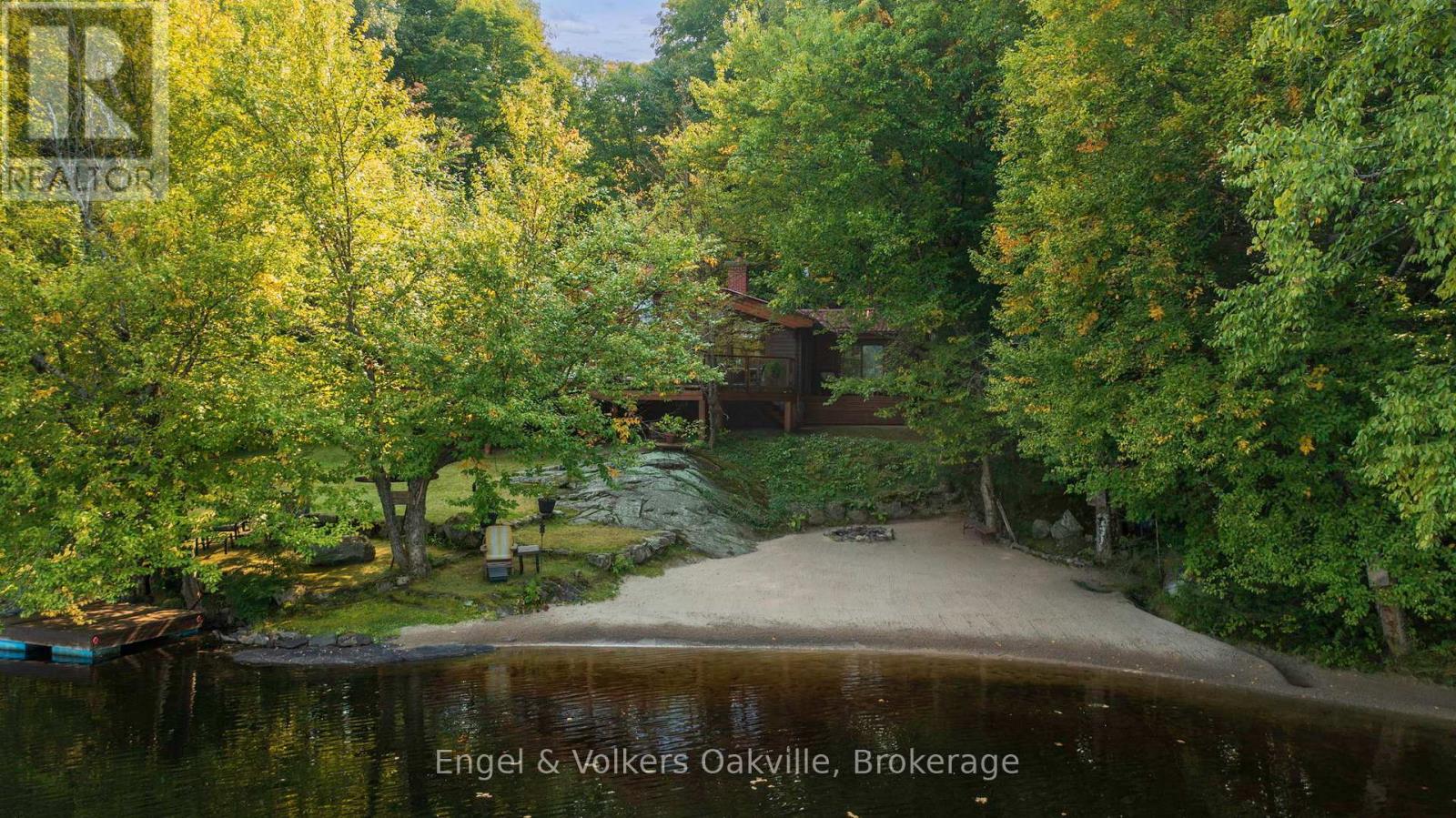 87 Dayeo Drive, Georgian Bay, Ontario  P0C 1H0 - Photo 15 - X12742162