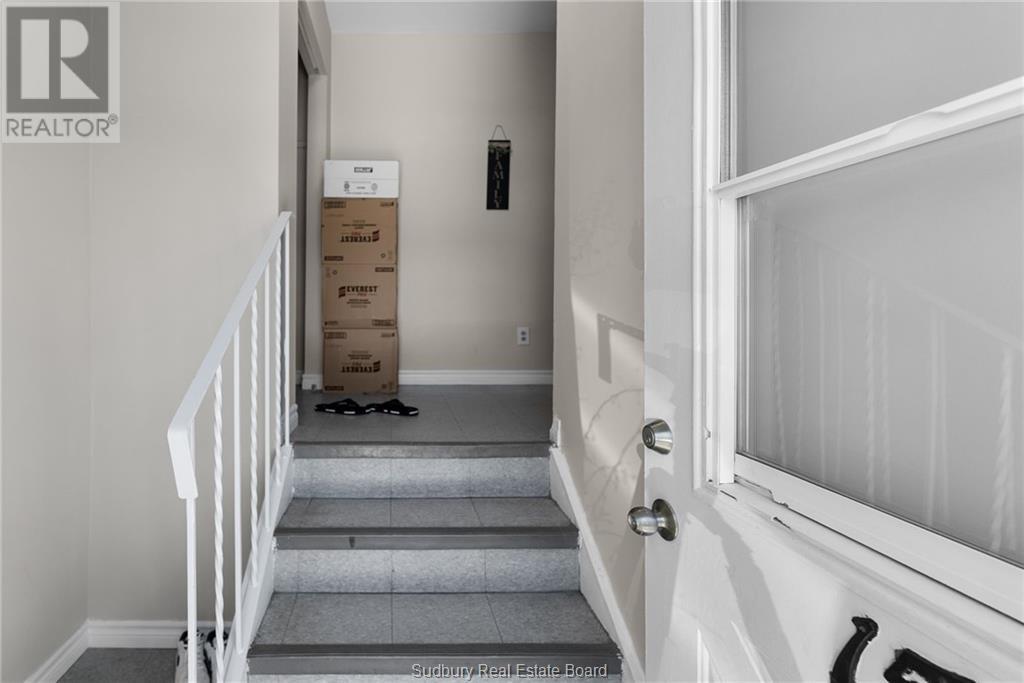 29 Laren Street, Wahnapitae, Ontario  P0M 3C0 - Photo 45 - 2125278