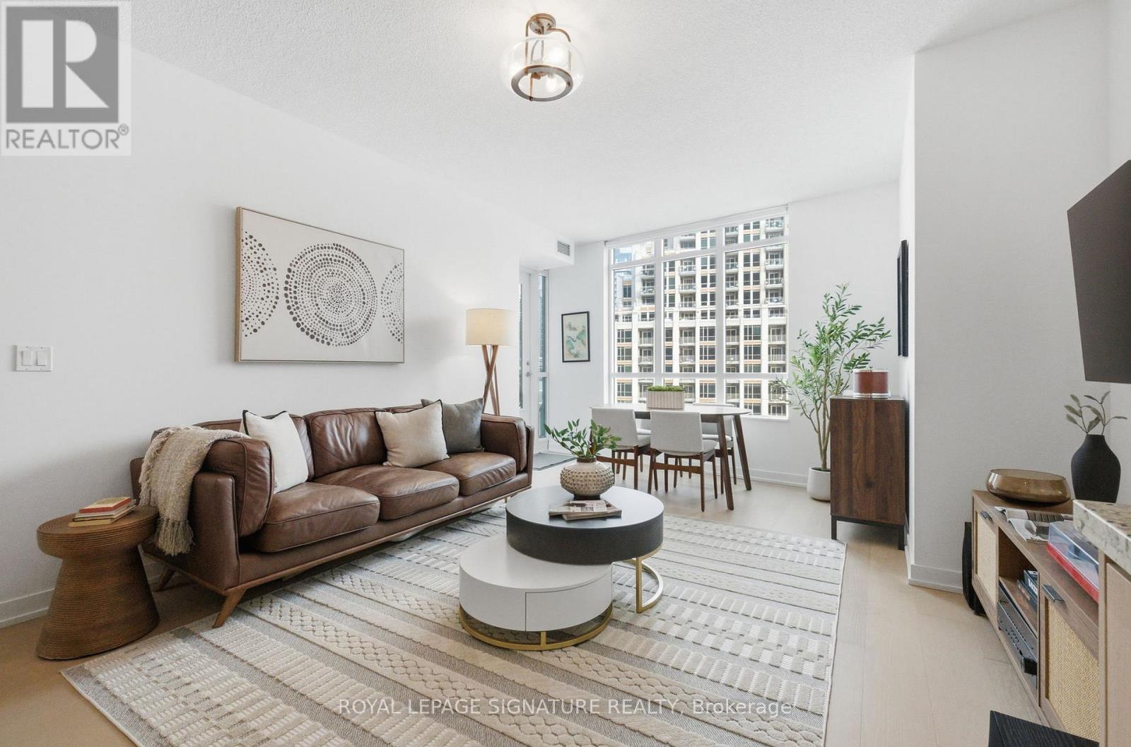 702 - 215 Fort York Boulevard, Toronto, Ontario  M5V 4A2 - Photo 12 - C12742062