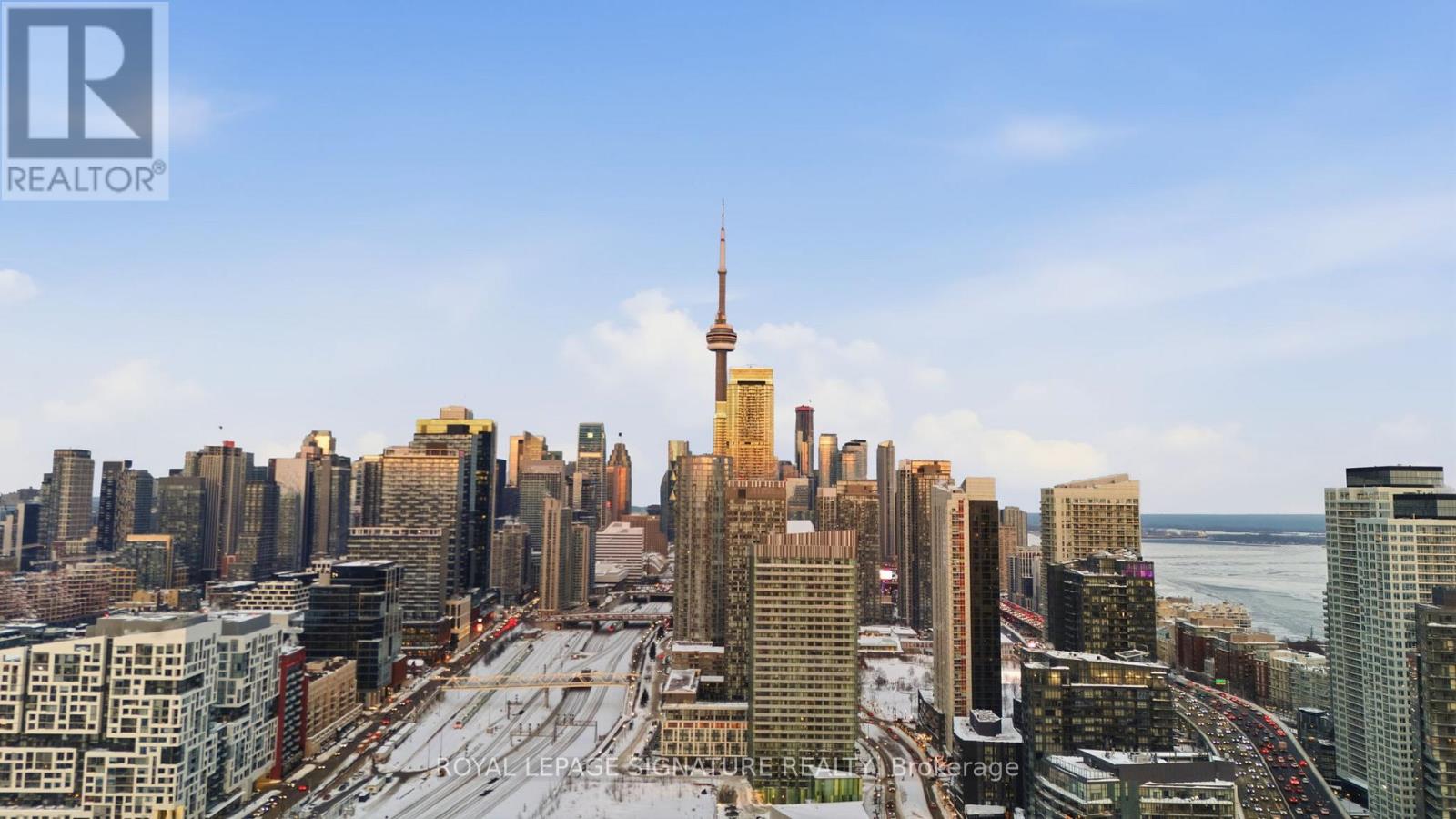 702 - 215 Fort York Boulevard, Toronto, Ontario  M5V 4A2 - Photo 28 - C12742062