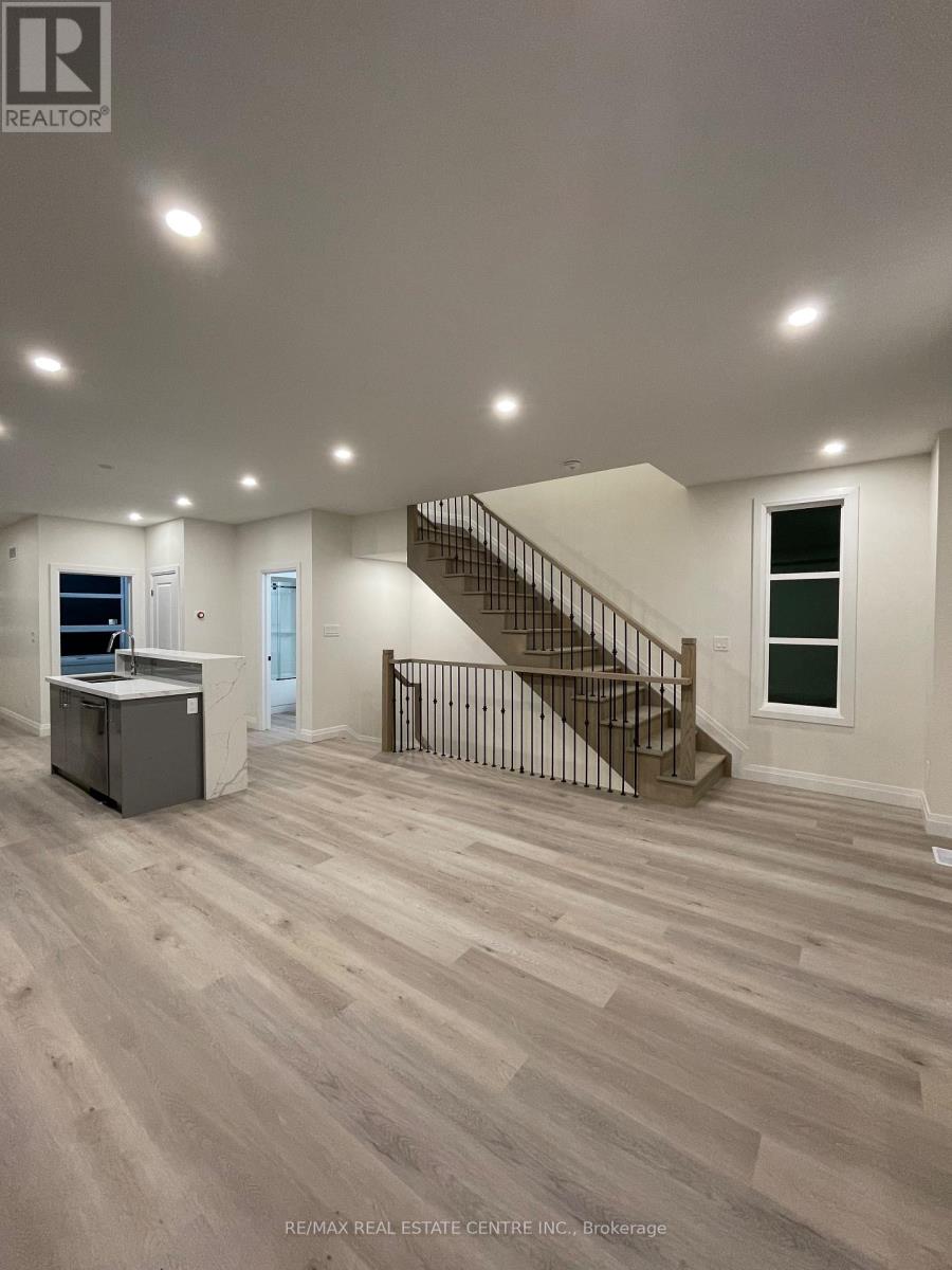 63 Warren Trail, Welland, Ontario  L3B 0N8 - Photo 11 - X12741982