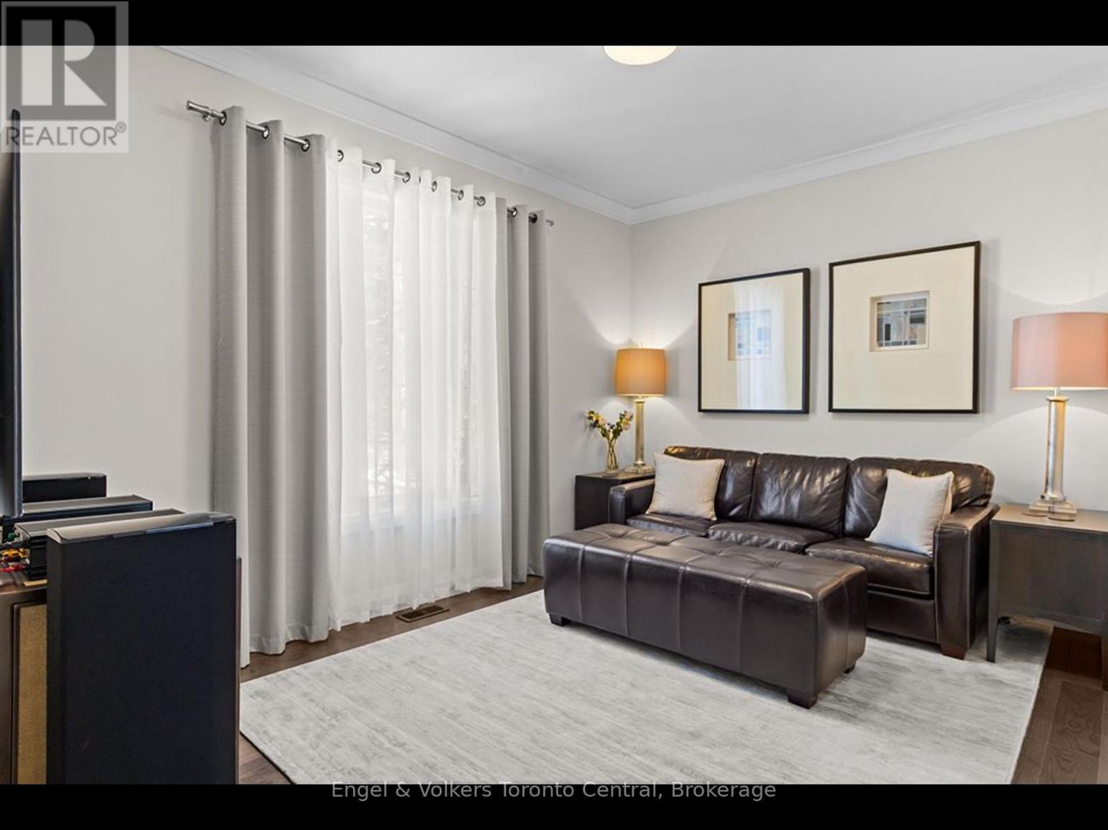 68 50th Street S, Wasaga Beach, Ontario L9Z 1X5 - Photo 22 - S12742198