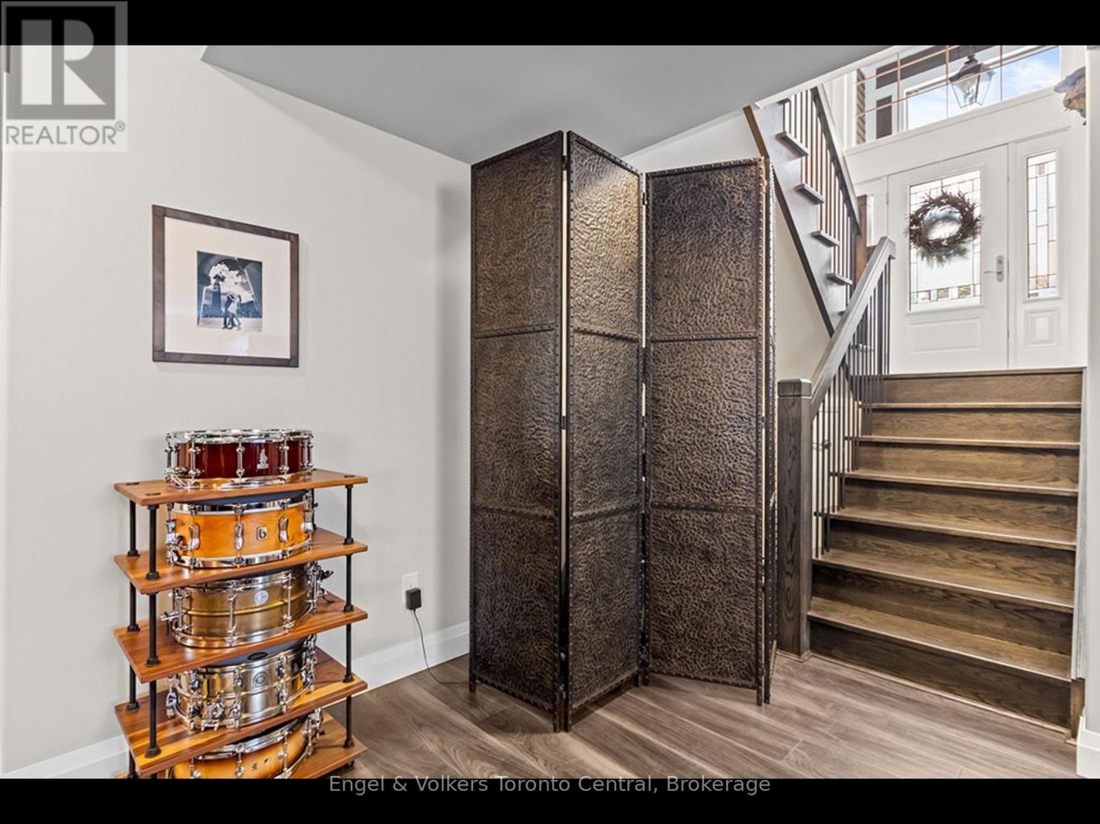 68 50th Street S, Wasaga Beach, Ontario L9Z 1X5 - Photo 26 - S12742198