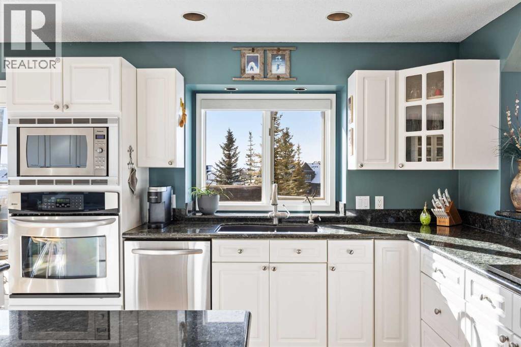 15 Blueridge Close, Rural Rocky View County, Alberta  T3L 2P4 - Photo 14 - A2282542