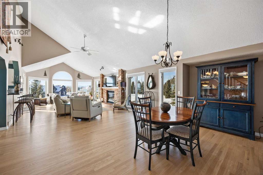 15 Blueridge Close, Rural Rocky View County, Alberta  T3L 2P4 - Photo 6 - A2282542