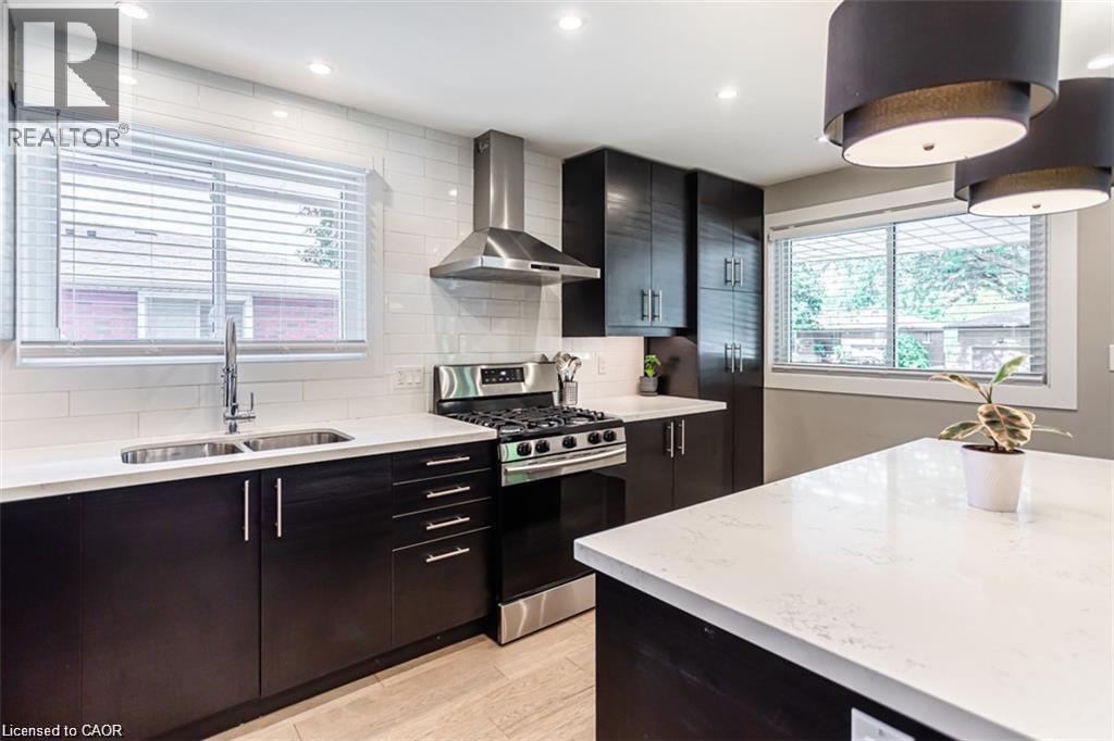 47 Atwater Crescent, Hamilton, Ontario  L9C 2E8 - Photo 4 - 40801869