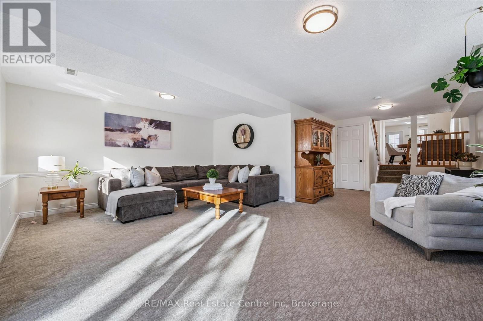 527 Mctavish Street, Centre Wellington, Ontario  N1M 3P9 - Photo 18 - X12742184