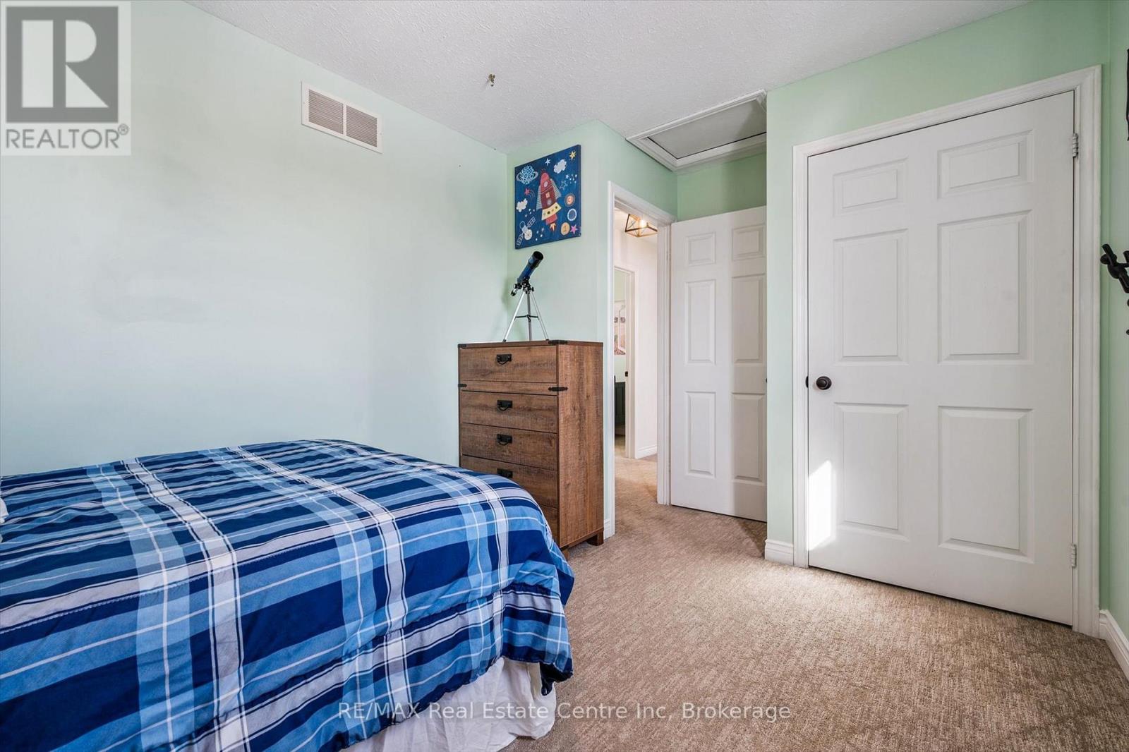 527 Mctavish Street, Centre Wellington, Ontario  N1M 3P9 - Photo 26 - X12742184