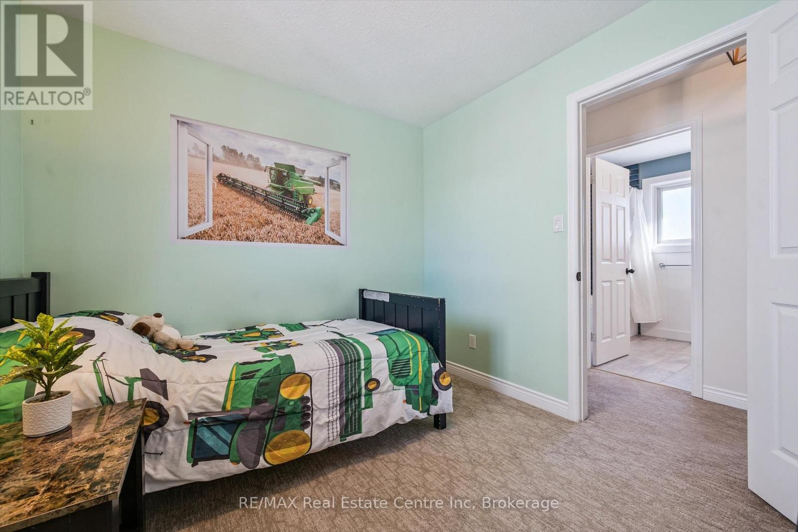 527 Mctavish Street, Centre Wellington, Ontario  N1M 3P9 - Photo 28 - X12742184