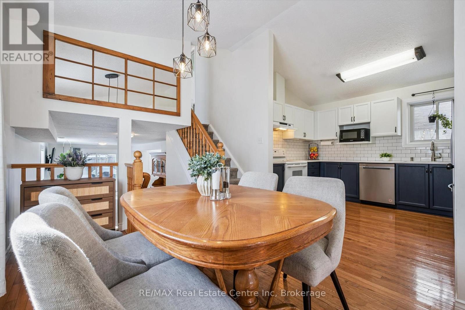 527 Mctavish Street, Centre Wellington, Ontario  N1M 3P9 - Photo 7 - X12742184