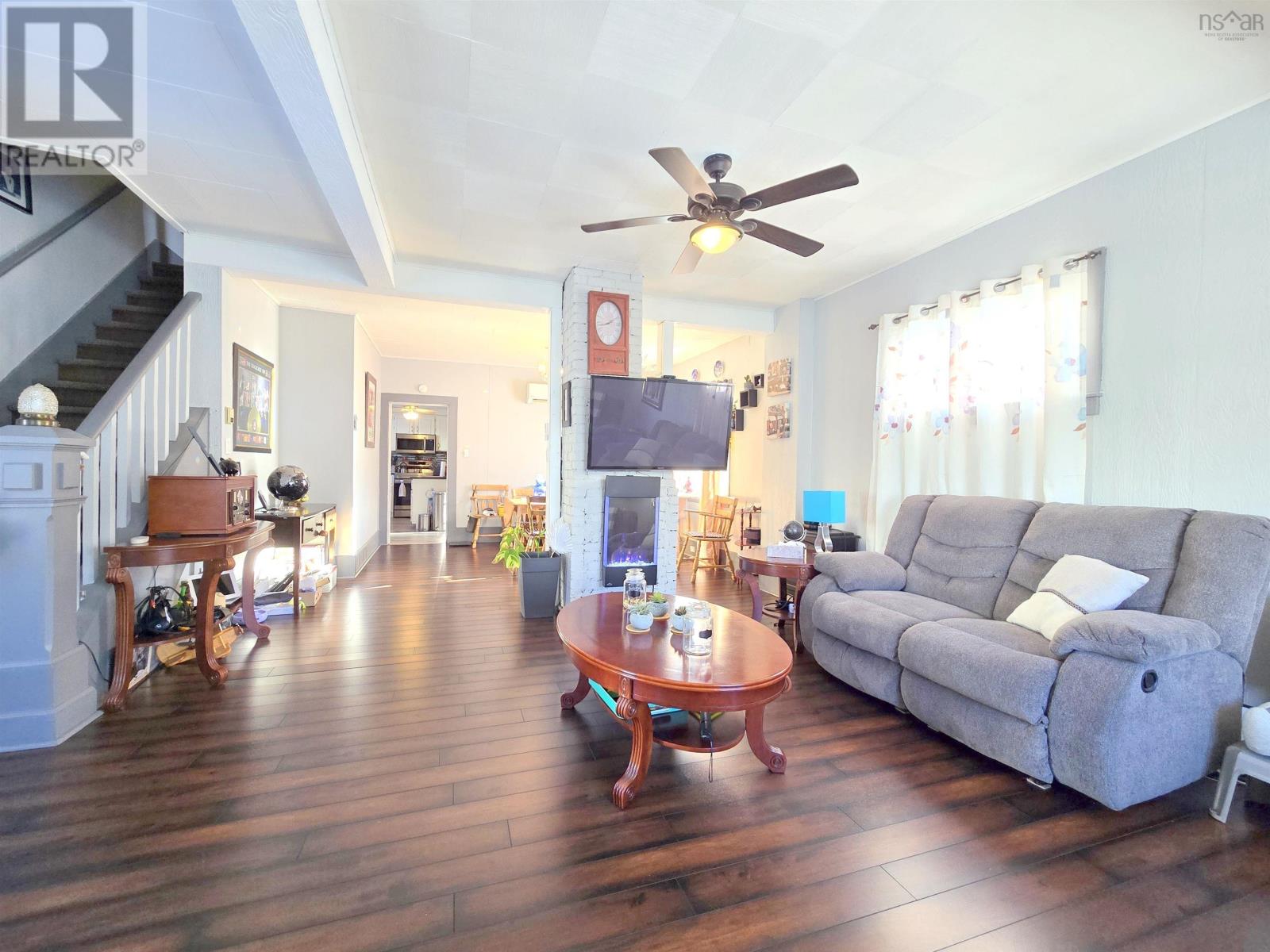 13 Belmont Street, Amherst, Nova Scotia  B4H 2E3 - Photo 21 - 202529174