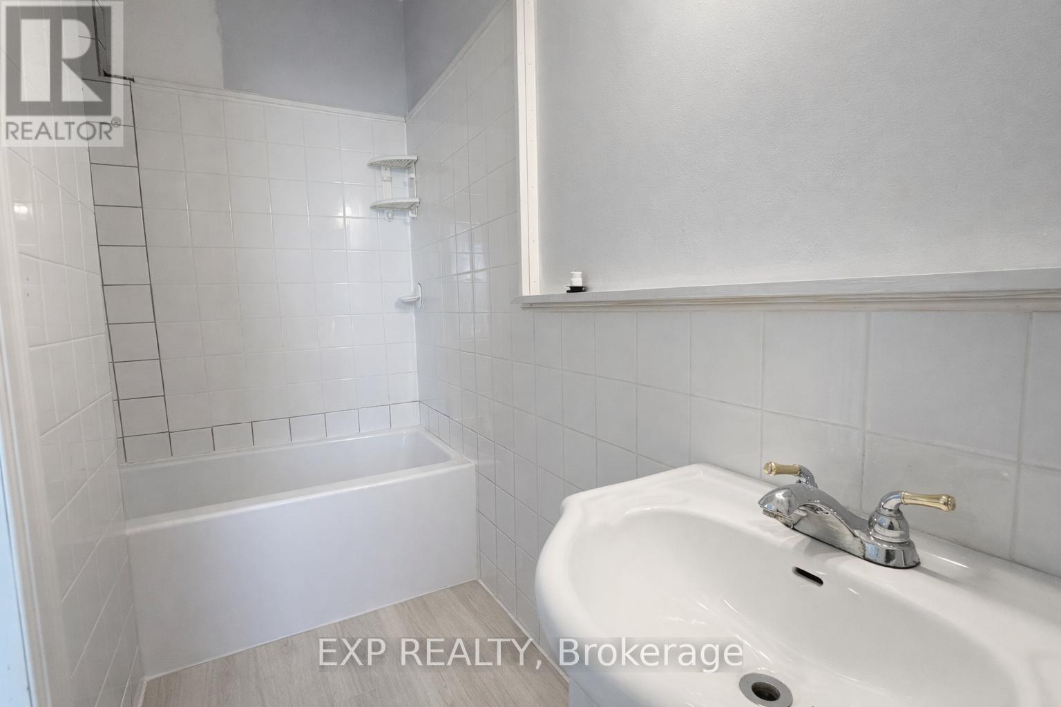 68-70 South George Street, Belleville, Ontario  K8N 3G6 - Photo 11 - X12742152