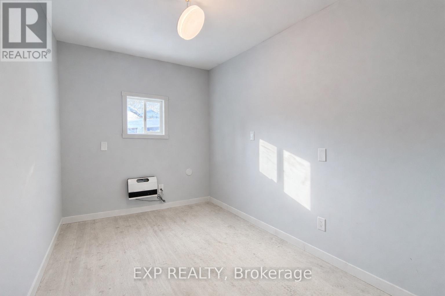 68-70 South George Street, Belleville, Ontario  K8N 3G6 - Photo 13 - X12742152