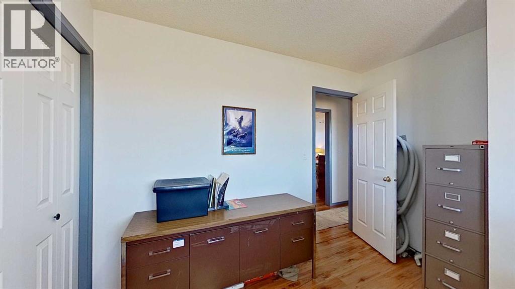 250043 Range Road 255, Rural Wheatland County, Alberta  T1P 0H9 - Photo 27 - A2279877