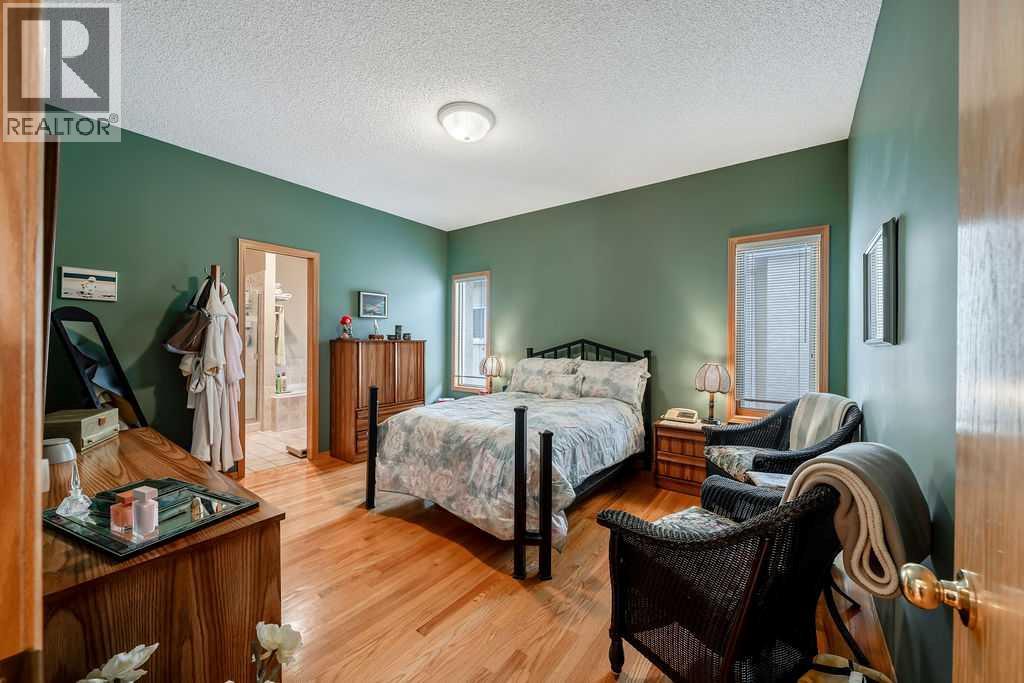 18 Prominence View Sw, Calgary, Alberta  T3H 3E8 - Photo 17 - A2281711