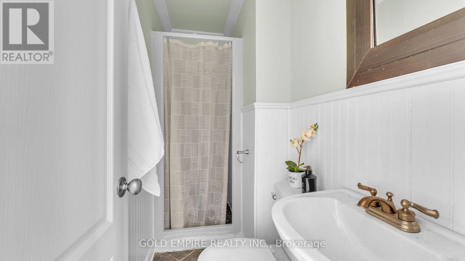 727 Whetter Avenue, London South, Ontario  N6C 2H1 - Photo 13 - X12742236