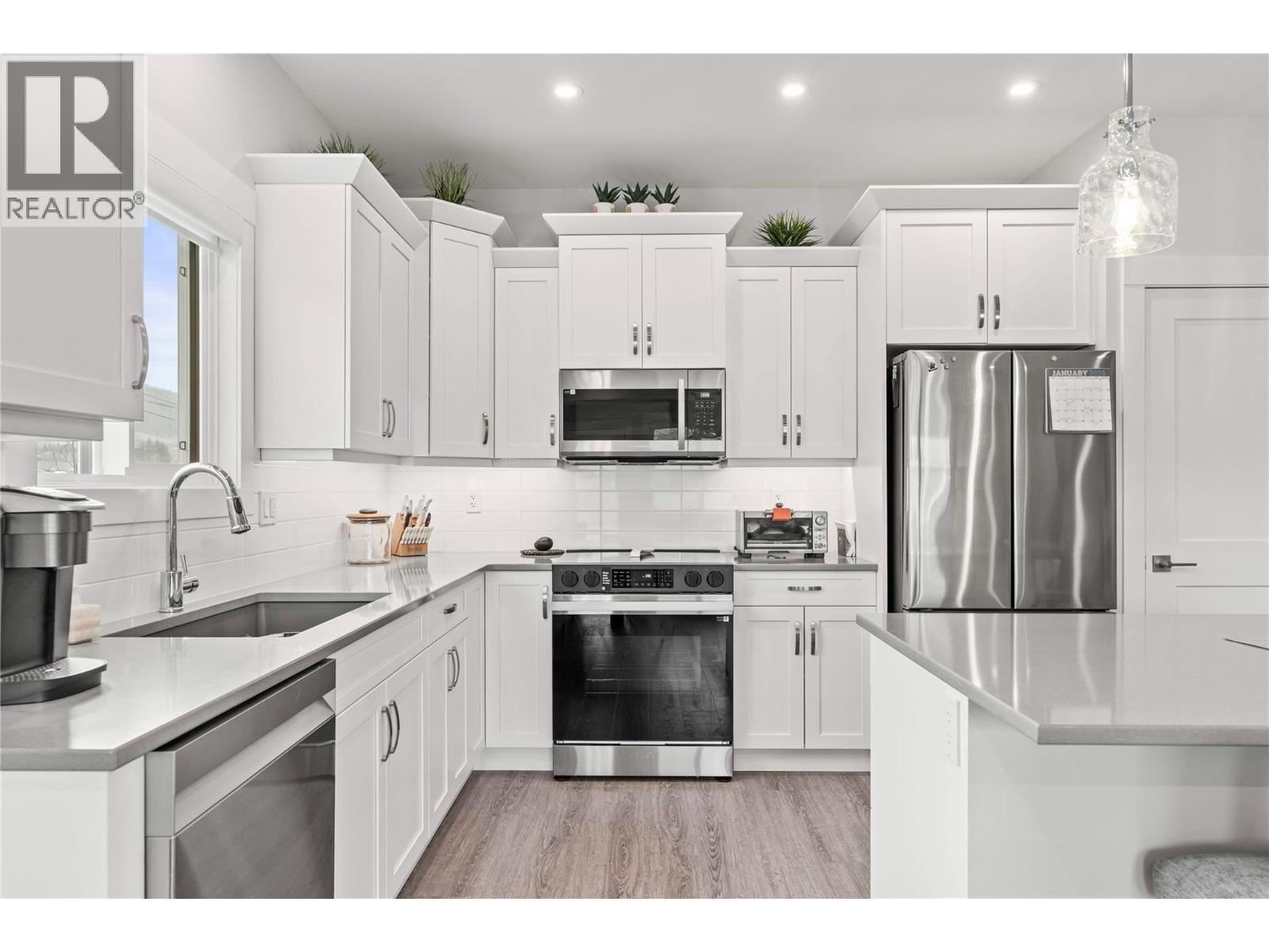 6453 Okanagan Landing Road, Vernon, British Columbia  V1H 1M5 - Photo 7 - 10374191